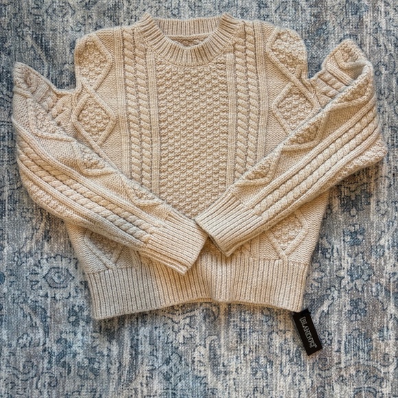 BlankNYC Aspen Cold Shoulder Cable Sweater NWT - Picture 1 of 12